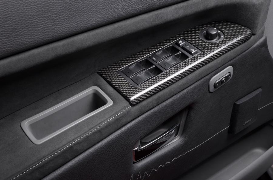  Jeep Grand Cherokee BOSE by Carbon Motors 2015 года  (фото 12 из 17)